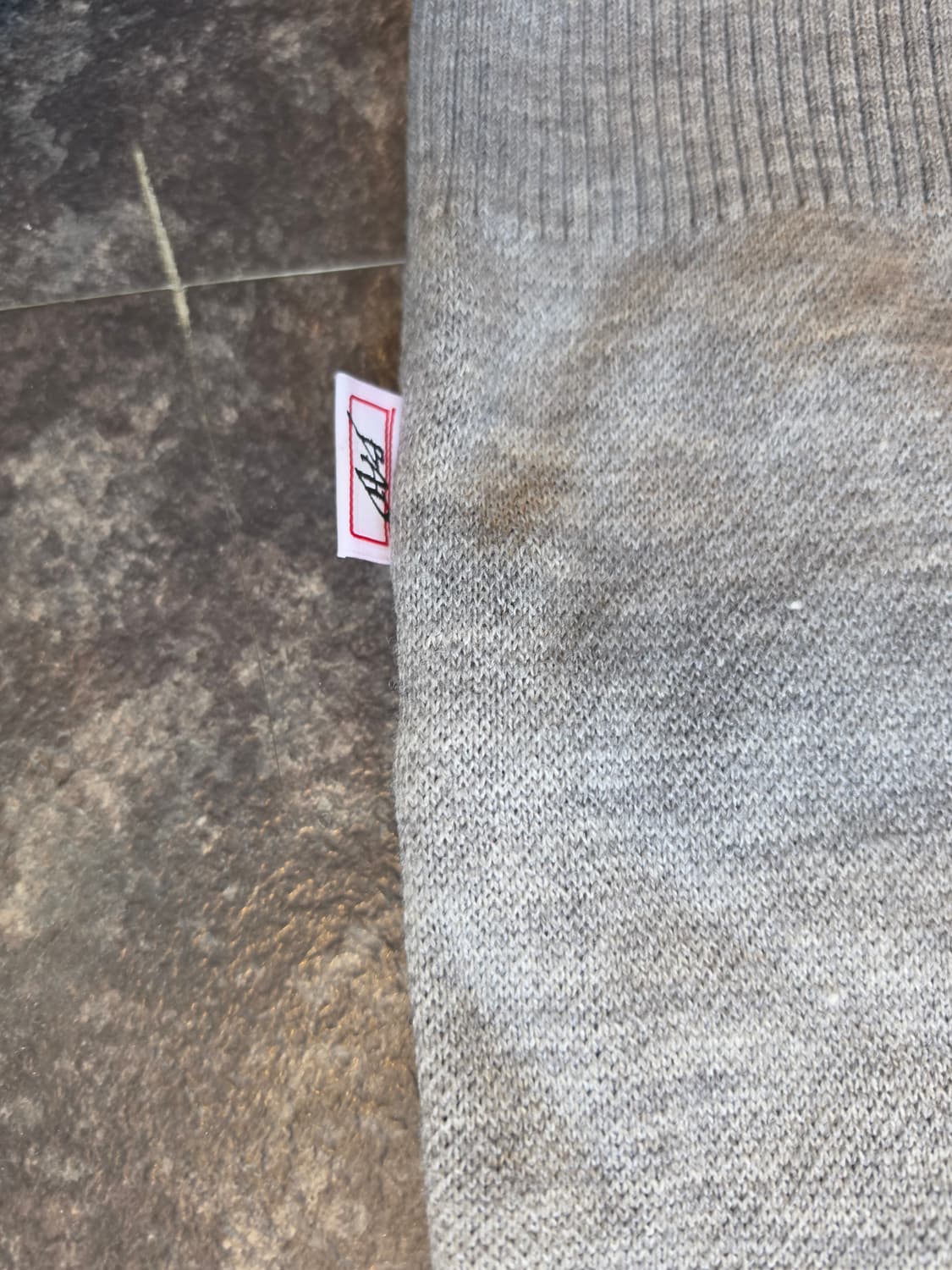 배드인배드(BADINBAD) 스크라이브 로고 니트 -L 상품이미지6