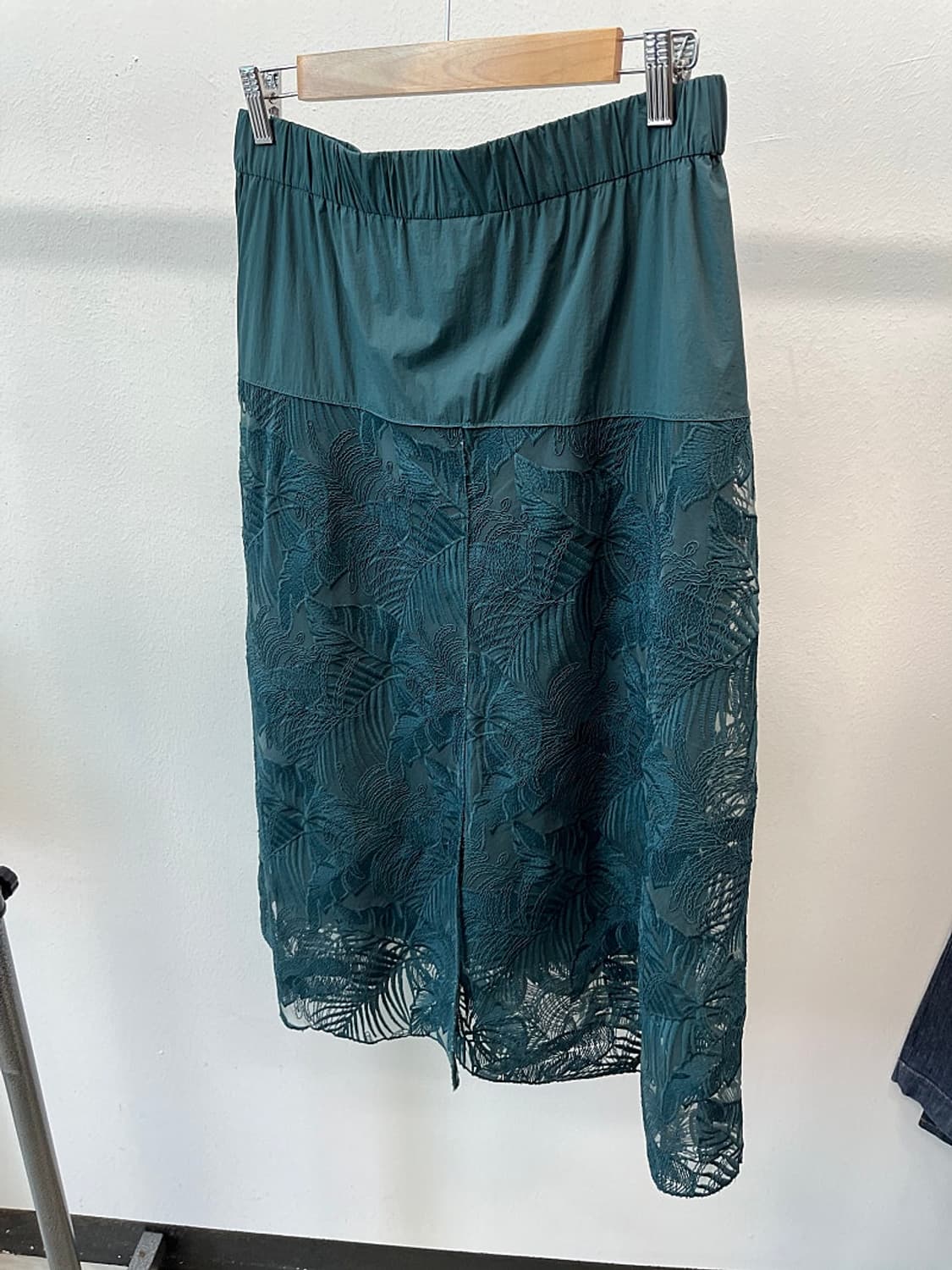 구호 밴딩 레이스 스커트  상품이미지3