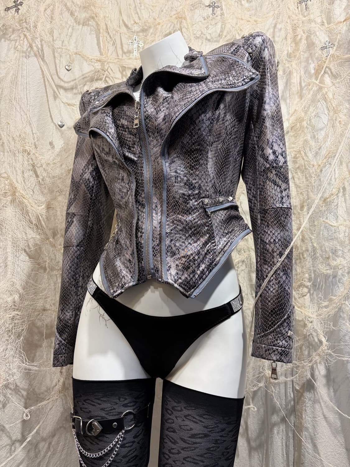 V-kei shalang phyton stud Rider jacket 상품이미지10