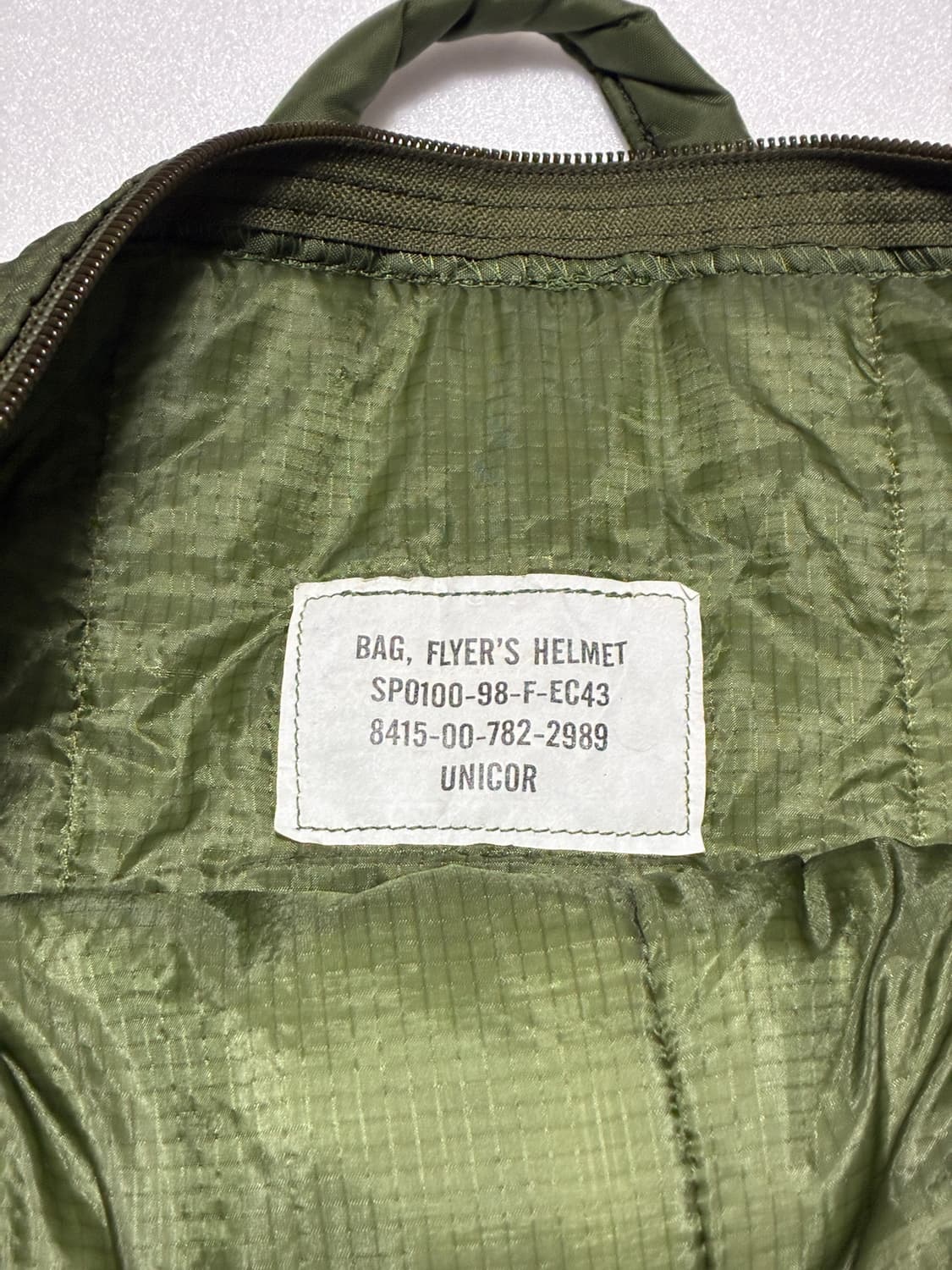 미군 조종사 지급 헬멧백 상품이미지5
