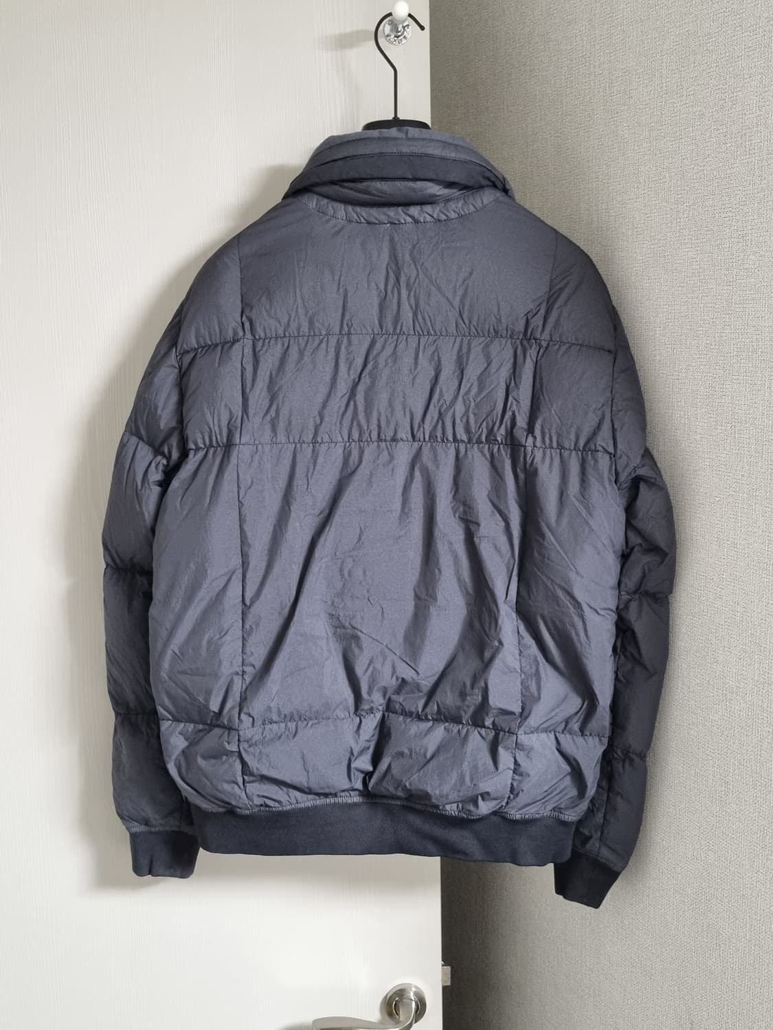 스톤아일랜드 크링클랩스 논후드 패딩 상품이미지2