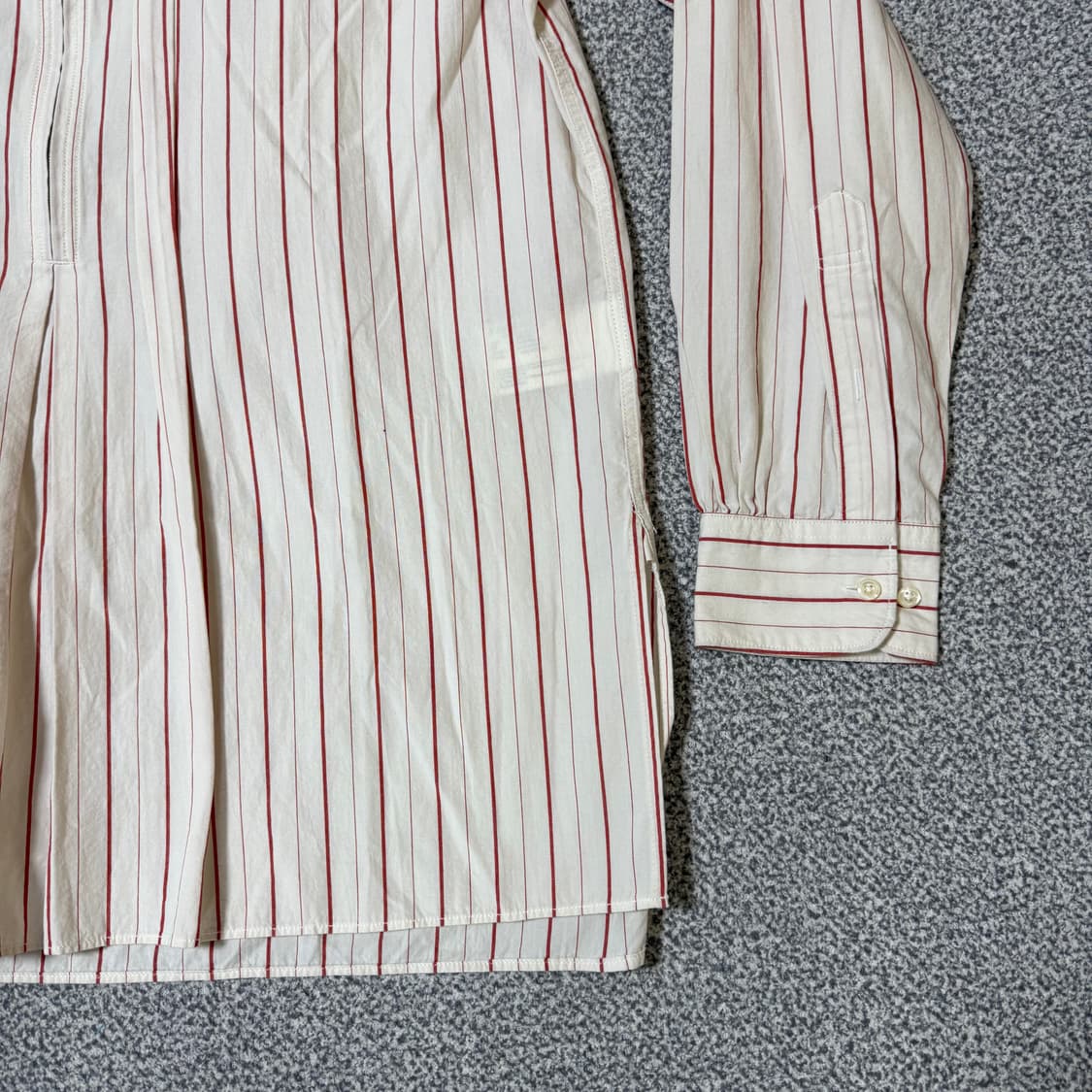 [정가 24만원 새상품] 이스트로그 스트라이프 셔츠 상품이미지6