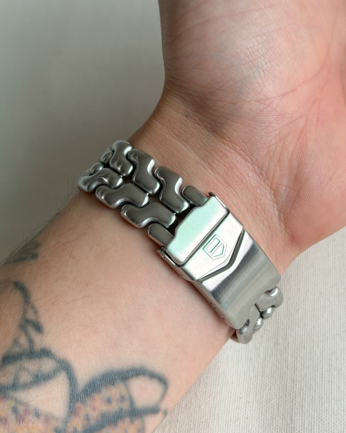 태그호이어 s/el 그레이 다이얼 40mm 상품이미지4