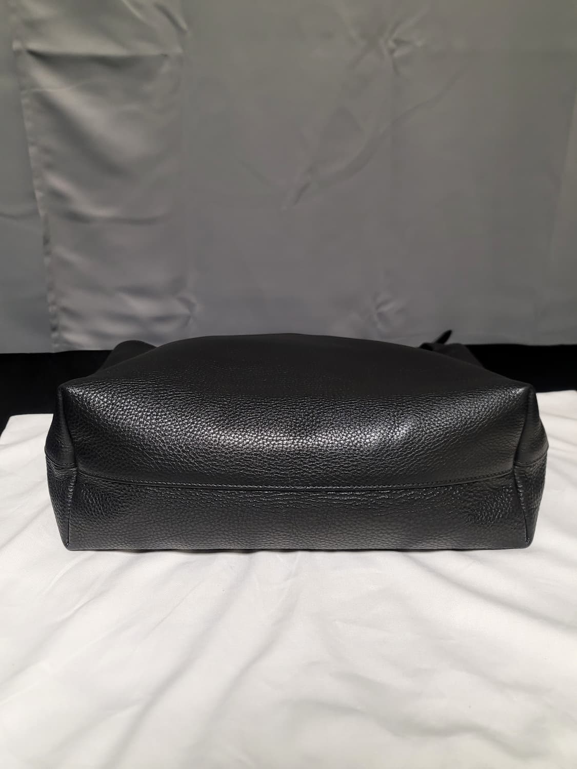 프라다 가방,크로스백토트백(디올샤넬보테가루이비통구찌셀린느생로랑발렌시아가) 상품이미지5