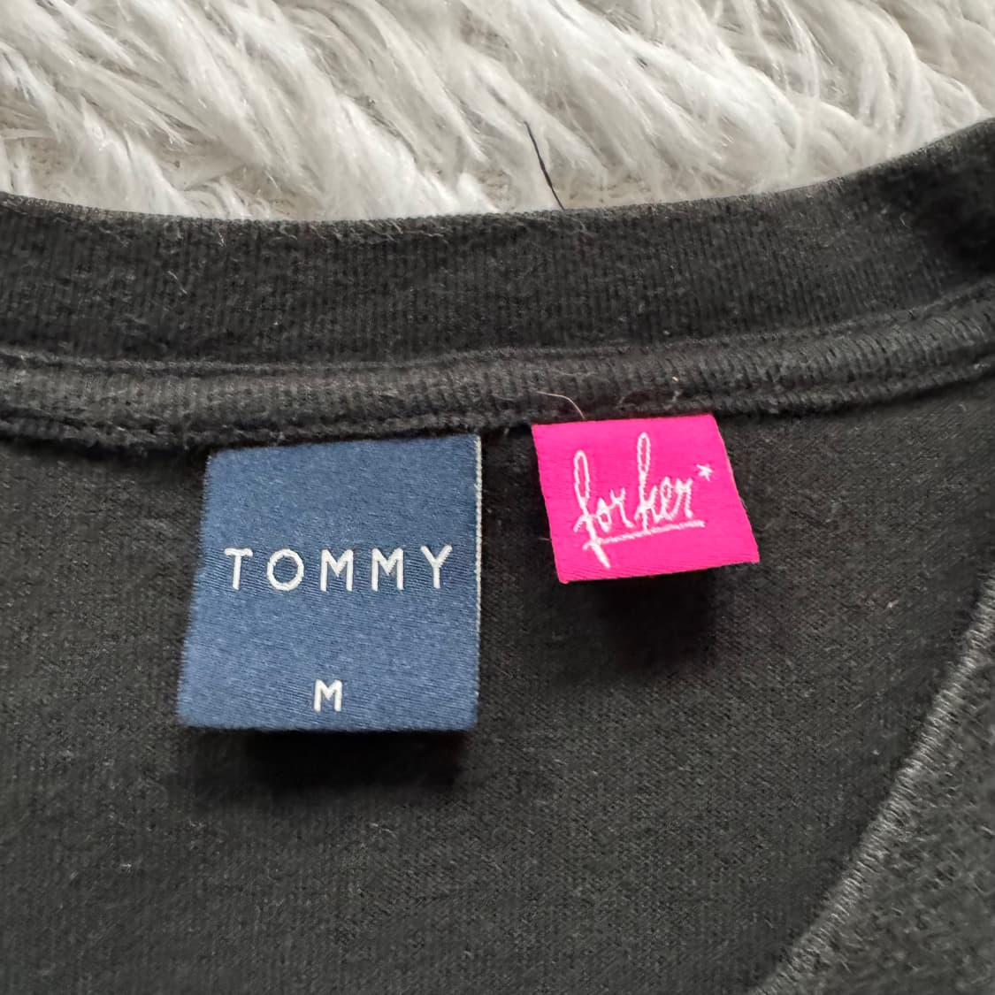 TOMMY 일본빈티지 딱붙핏 반팔 슬림핏 타미 반팔 타미크롭티 M 40 상품이미지4
