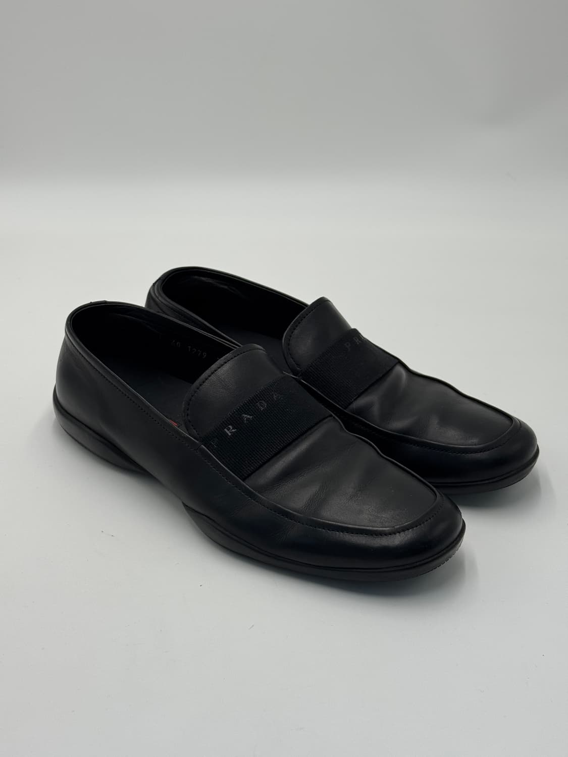 프라다 상품이미지2