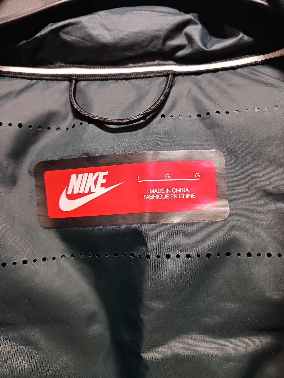 나이키 우먼스  테크 플리스 에어로 로프트 상품이미지3