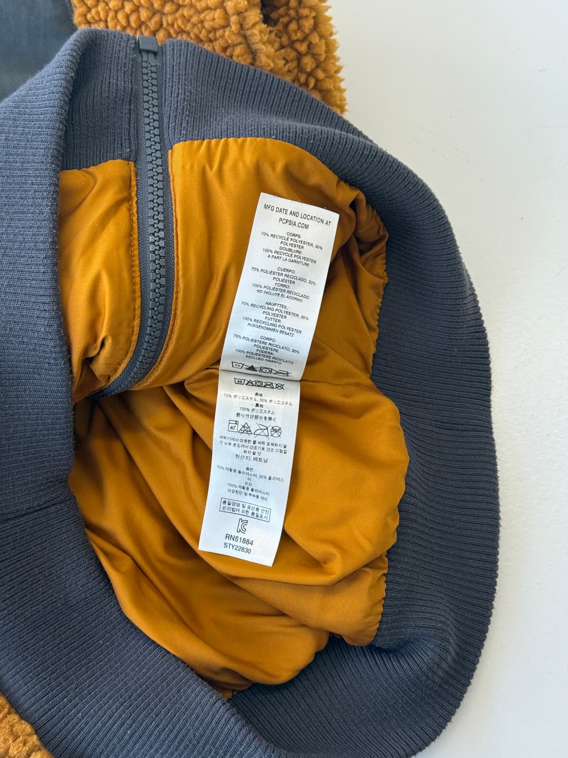 Patagonia 파타고니아 배색 쉐르파 플리스 집업 (머스타드/차콜) 상품이미지8