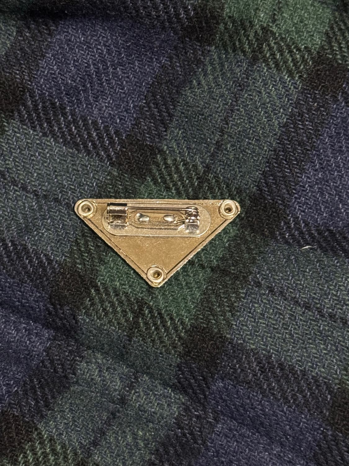 프라다 핑크 브로치  상품이미지2