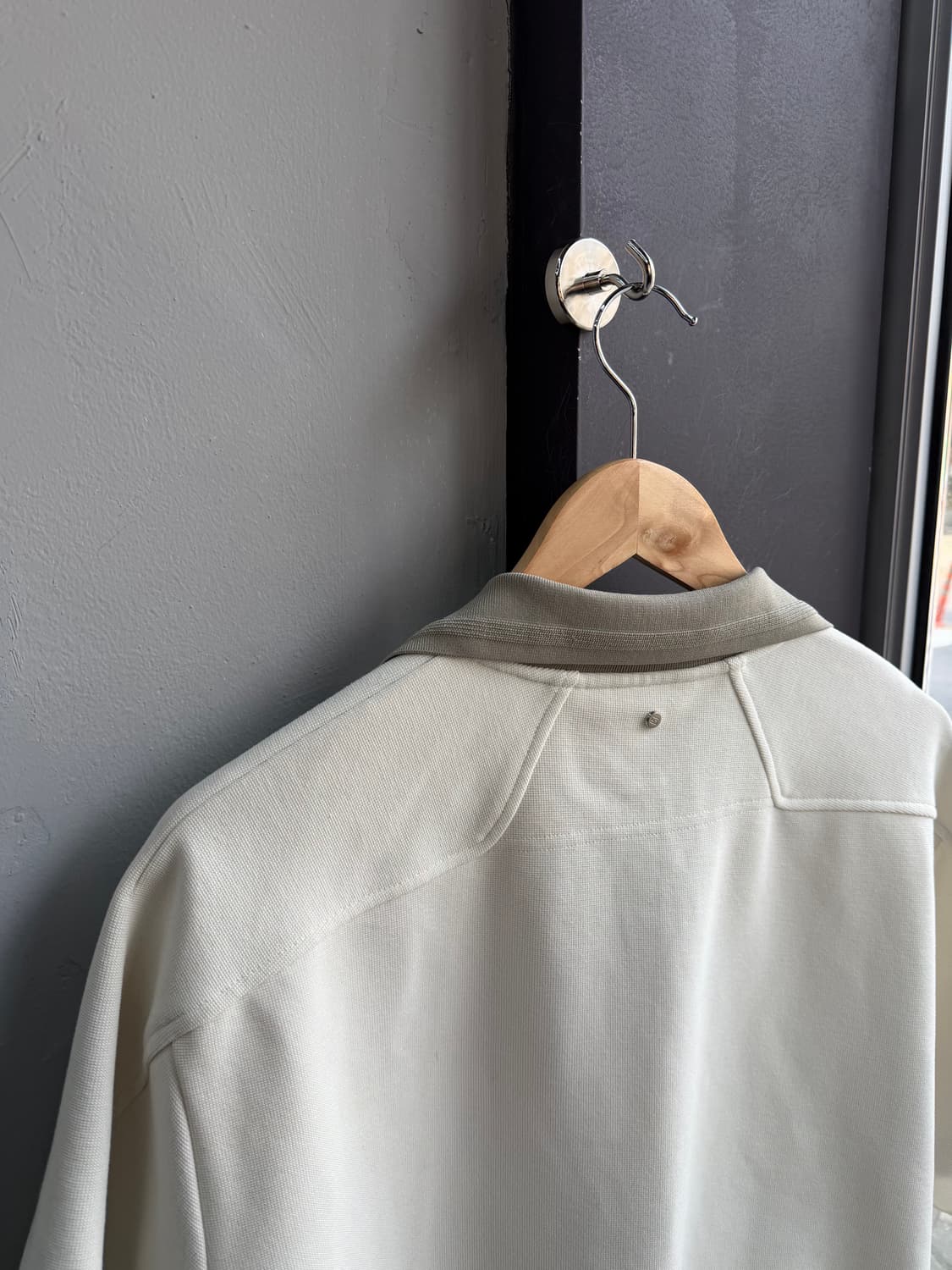 100~105/ 시스템옴므 23SS 오픈카라 니트 반팔 상품이미지8