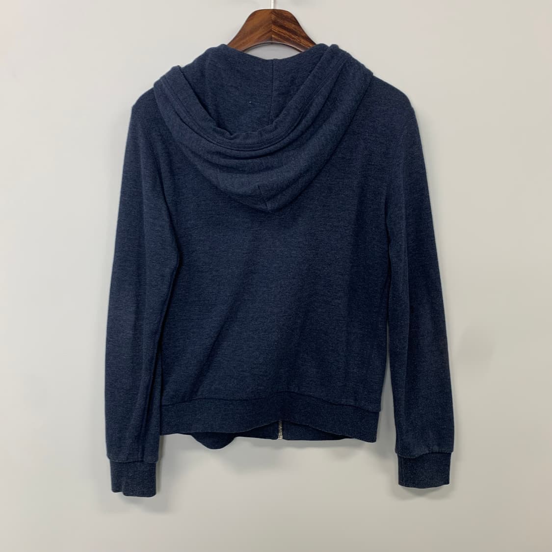 아디다스 자수로고 네이비 후드집업 상품이미지3