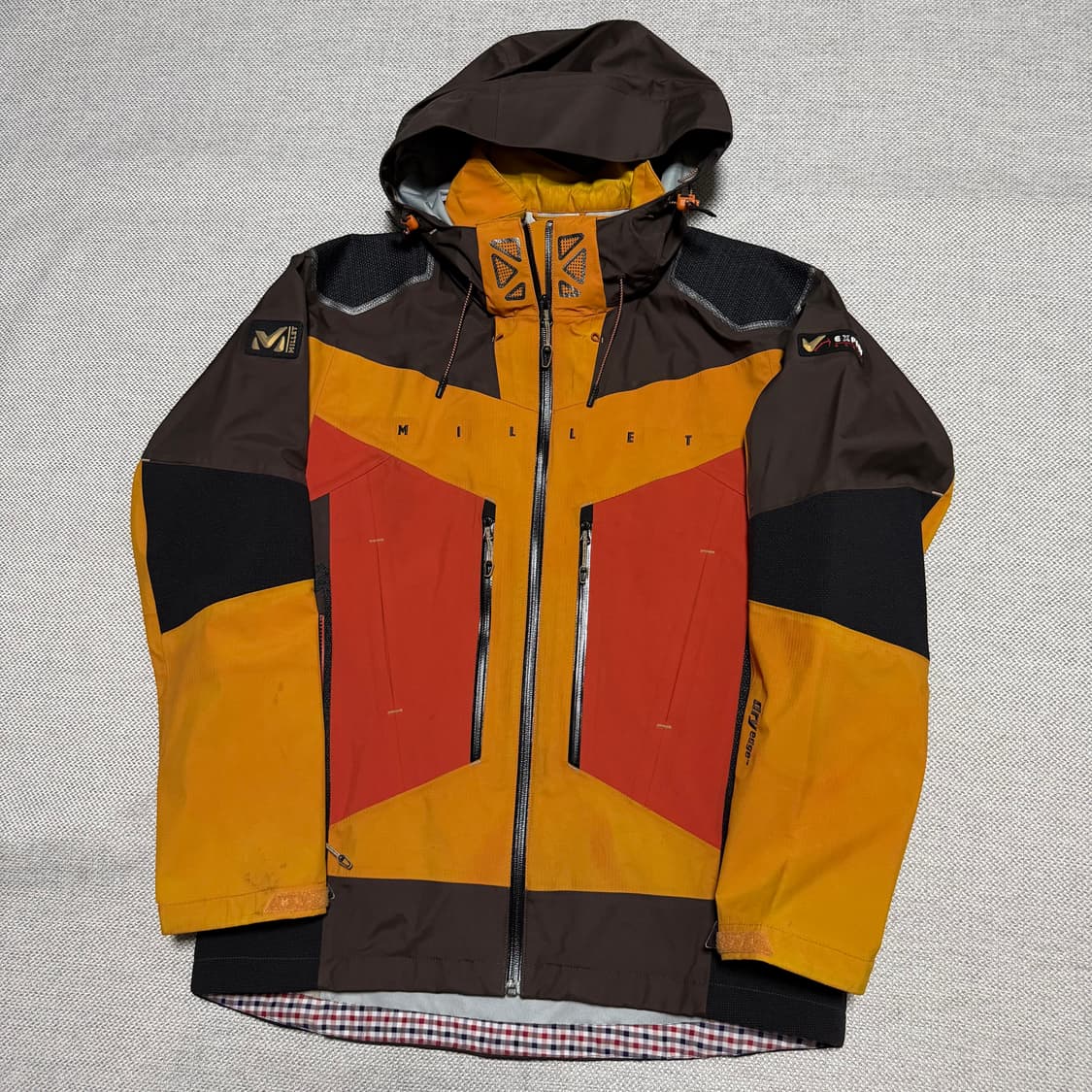 밀레 드라이엣지 기능성 바람막이 자켓 상품이미지1