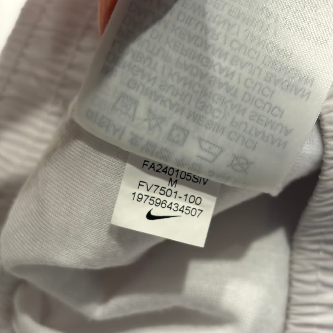 [M] 나이키 우먼 UV 숏츠 반바지 화이트 C554 상품이미지6