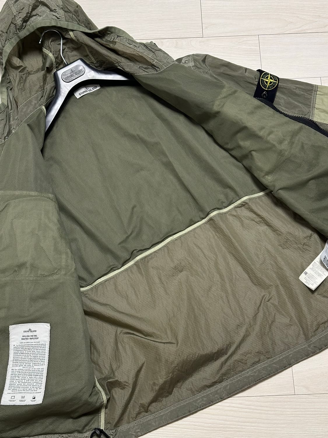 스톤아일랜드 나일론메탈 립스탑 자켓 XL(105-110) 국내판 상품이미지4