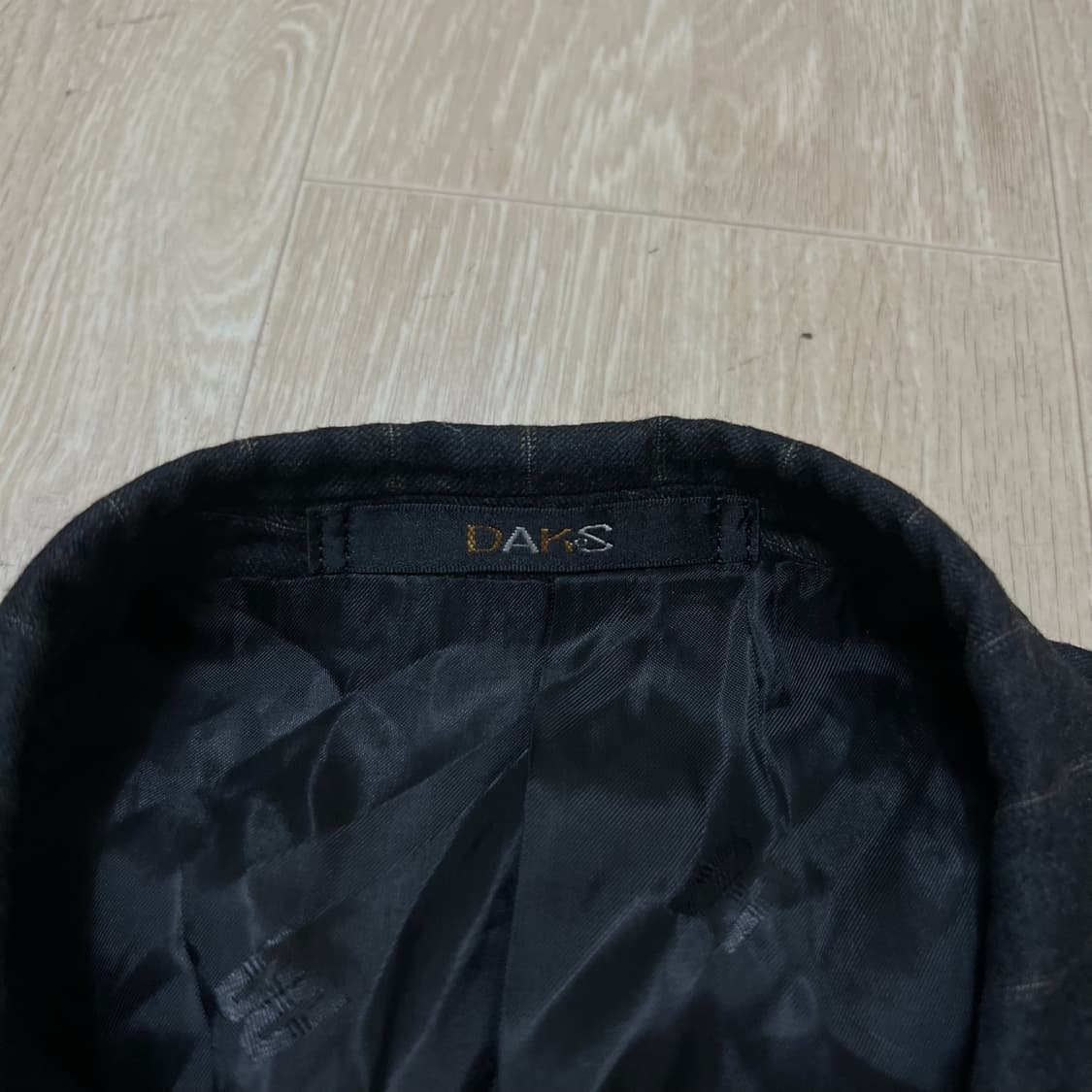 닥스 남성 스트라이프 정장 자켓 L/100 상품이미지4