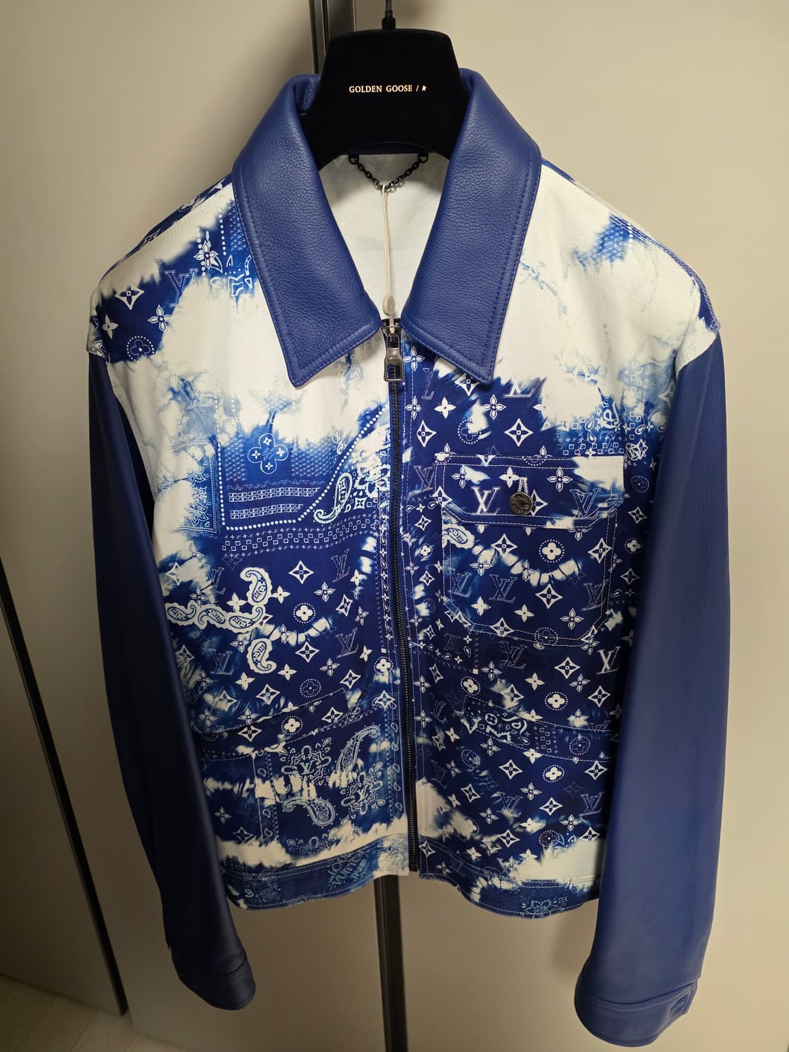 루이비통 by 버질 아블로 2022 PRE-FALL 반다나 레더 자켓 상품이미지2