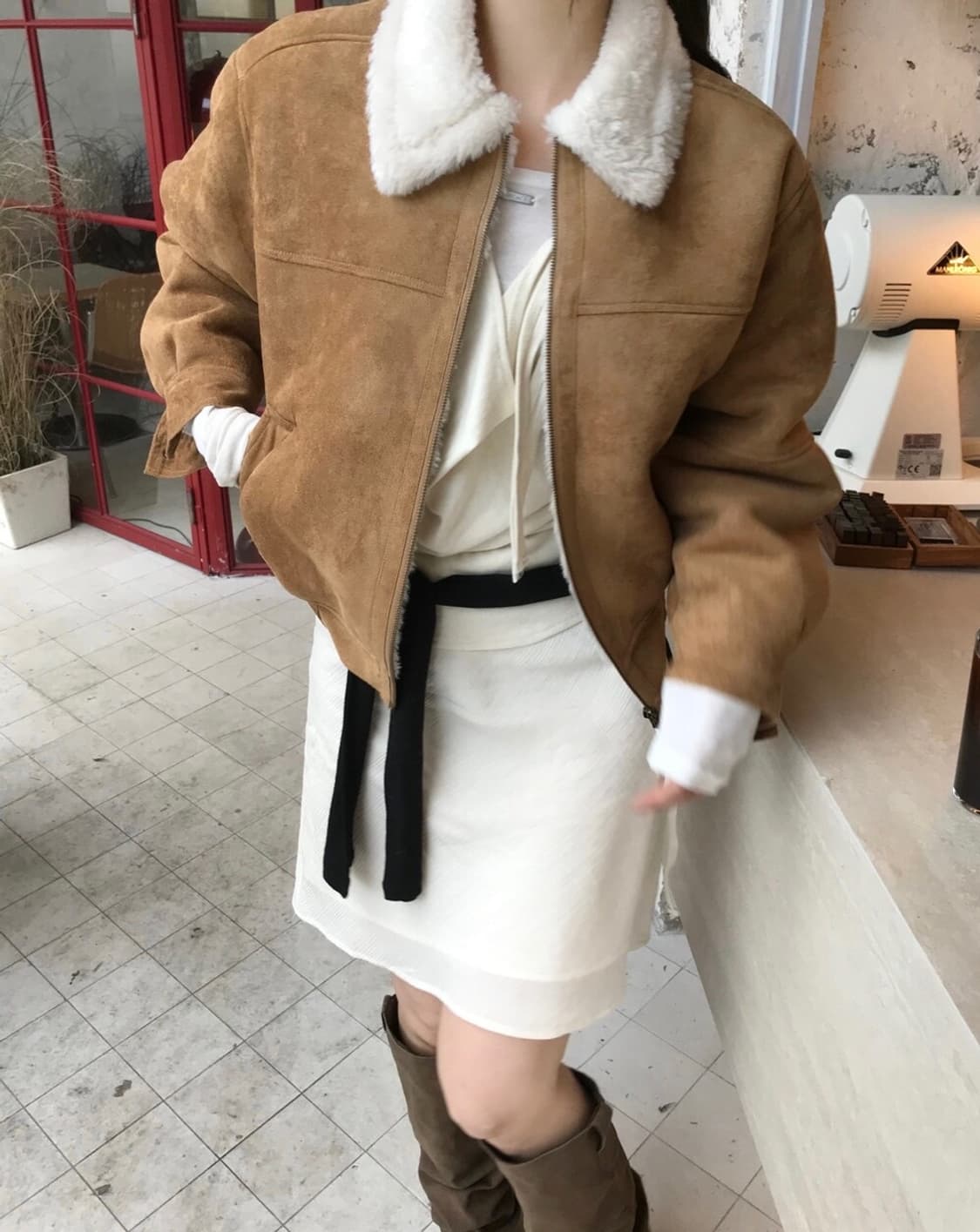 온즈 웨어로우 nost jacket 스웨이드 무스탕 퍼 카라 자켓 상품이미지5