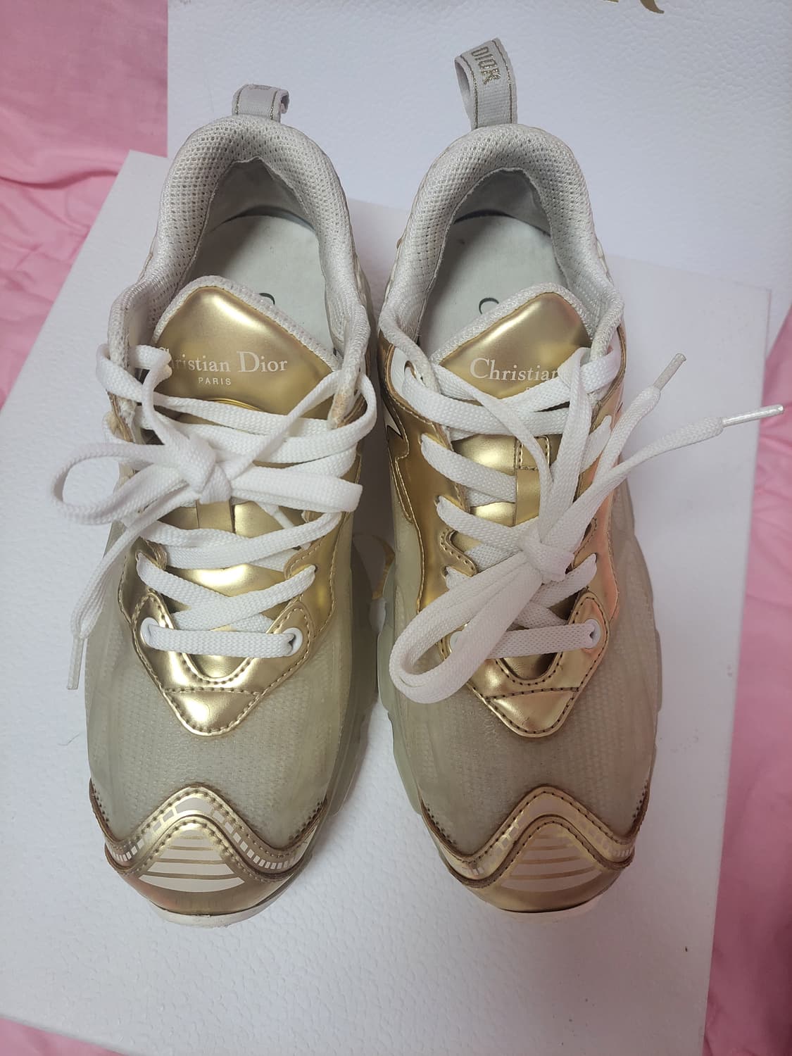 정품)급처명품세탁완료상태좋음!디올 바이브 수지 스니커즈 운동화 골드 상품이미지8