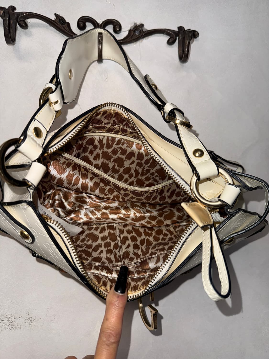 Guess logo eyelet stud shoulder bag 상품이미지6