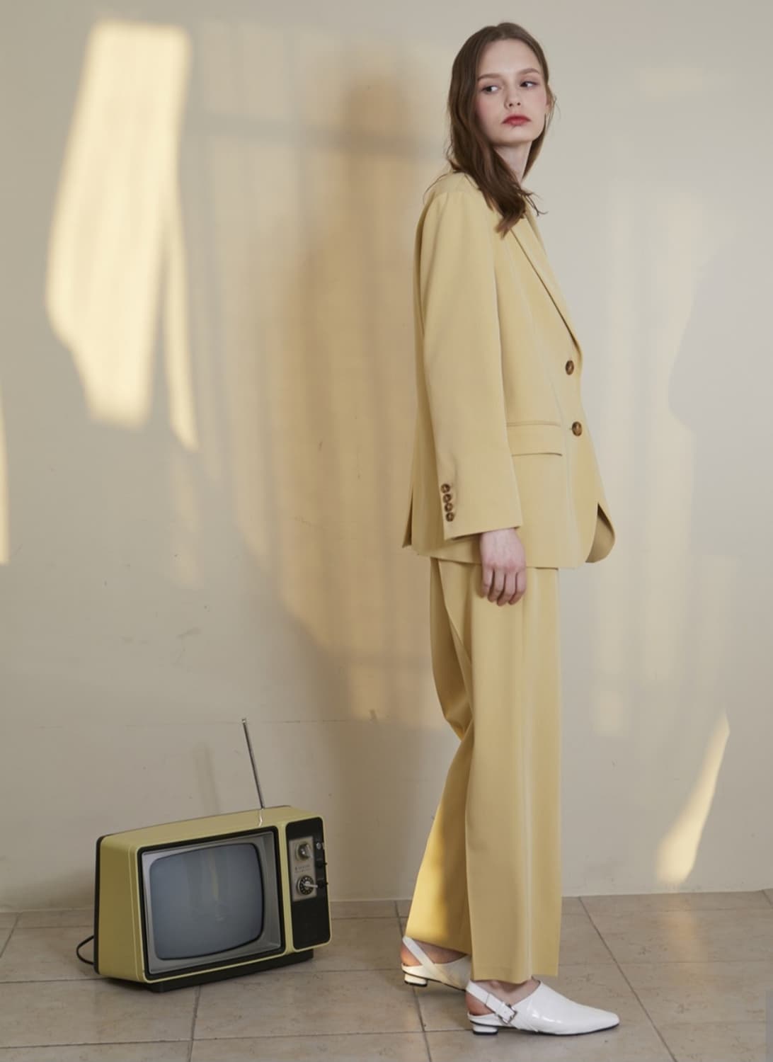 룩캐스트 옐로우 자켓 스커트 투피스 셋업 정장 세트 상품이미지2