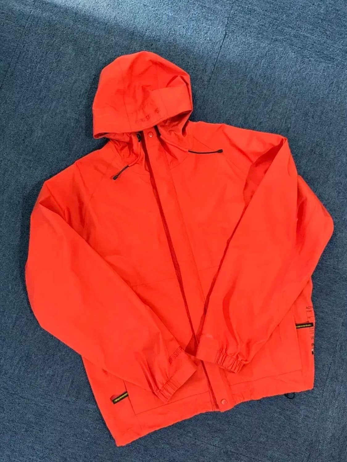 [M] 디스이스네버댓 고어텍스 23FW 윈드스토퍼 자켓 오렌지 상품이미지1