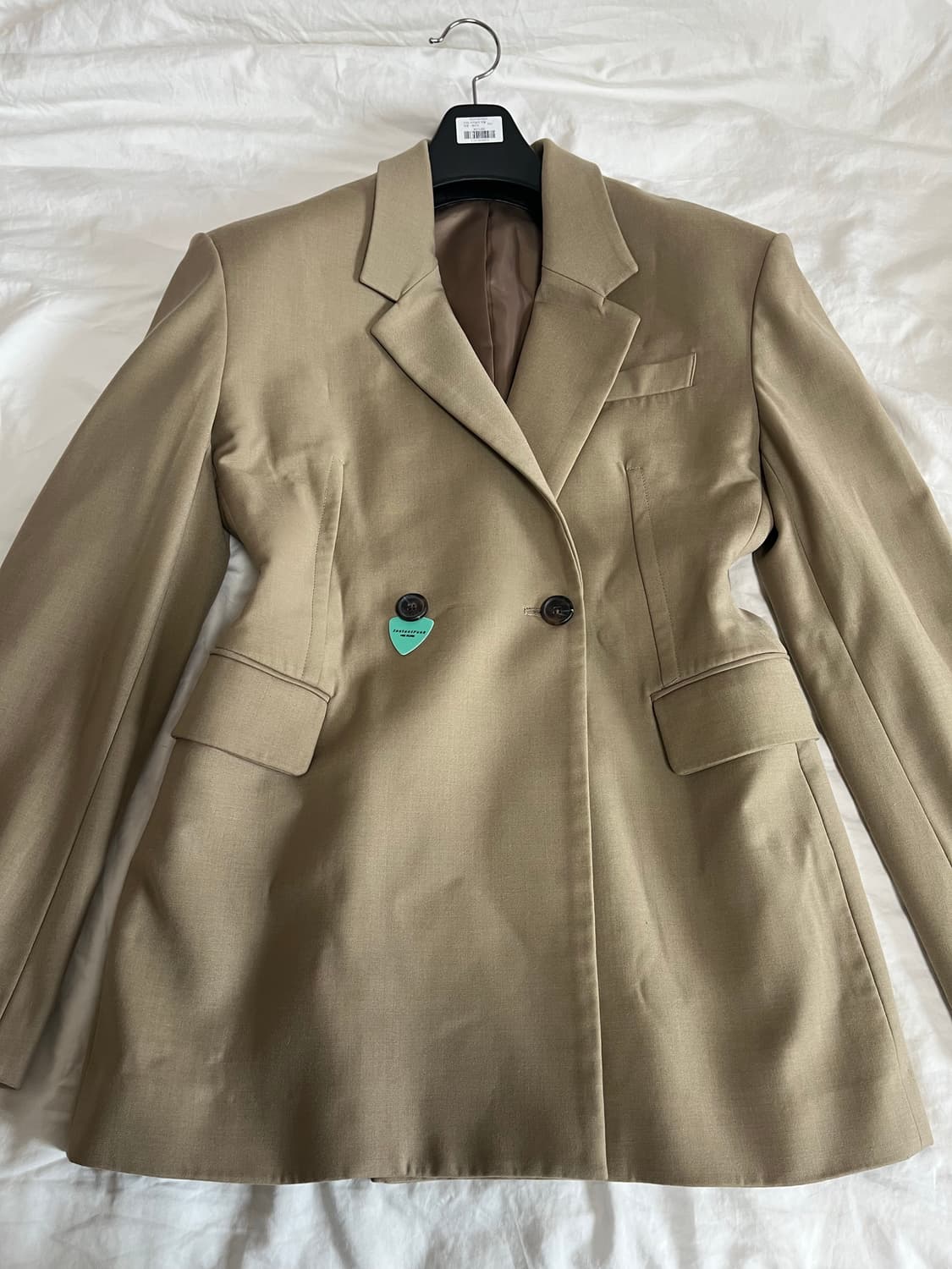 인스턴트펑크 베이지 오버숄더 더블 자켓 상품이미지3