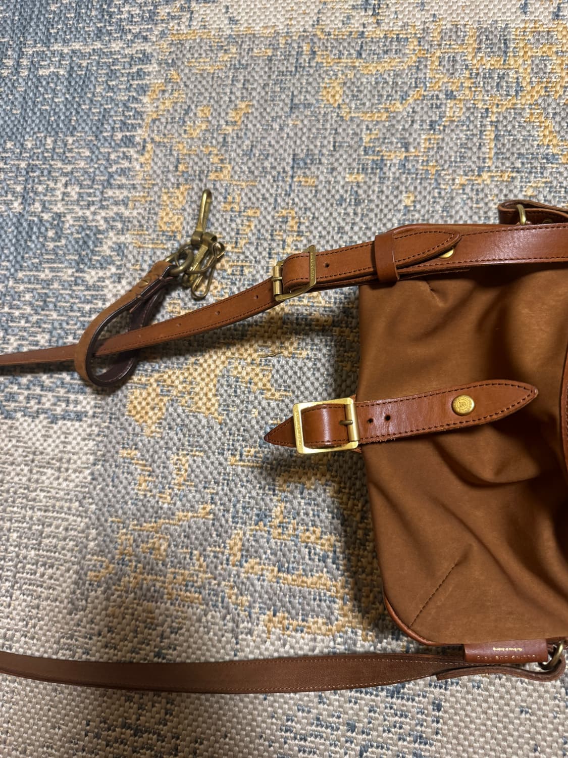 롤링덥트리오 사첼백 미니 브라운 상품이미지9