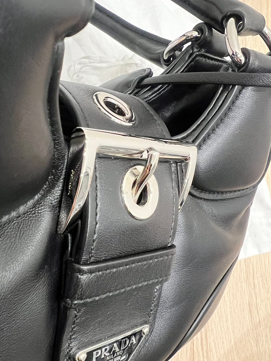 프라다 문백 호보백 나파스킨 가방 상품이미지3