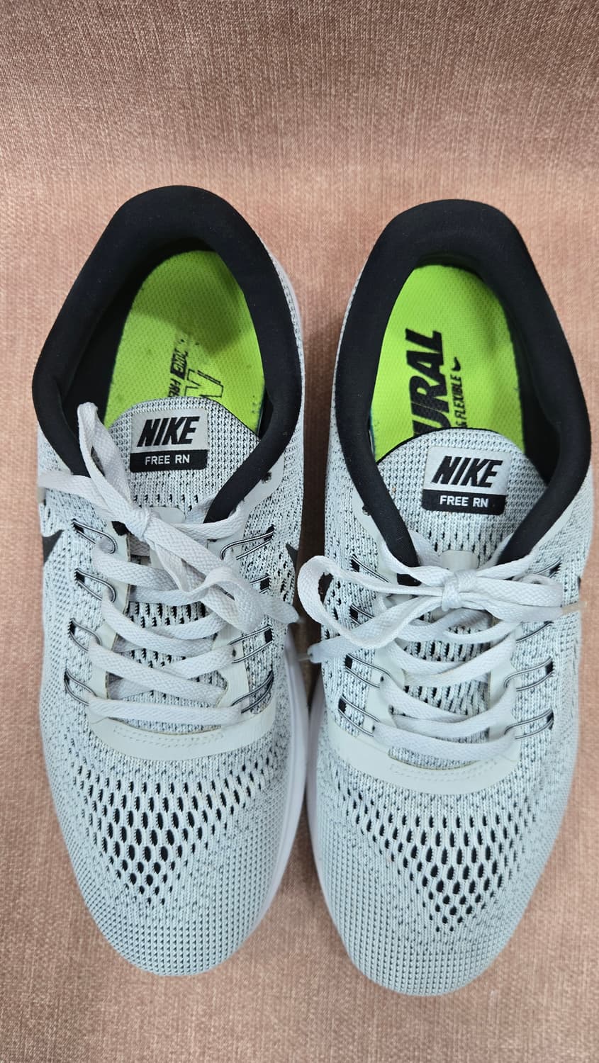 나이키 280mm- 프리런 회색 운동화 런닝화 스니커즈  상품이미지2