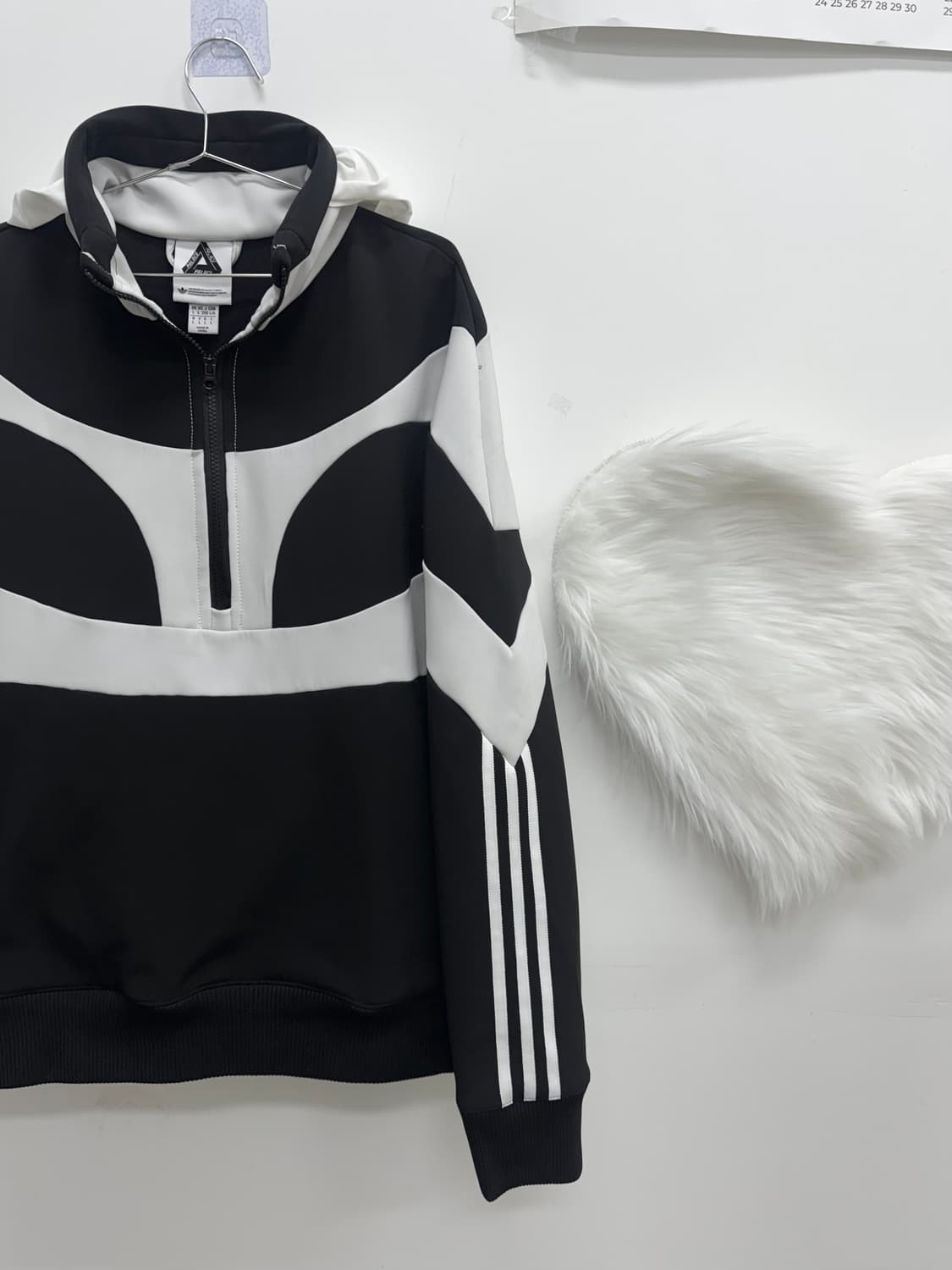 palace 레디 착용 범고래 후드 상품이미지5