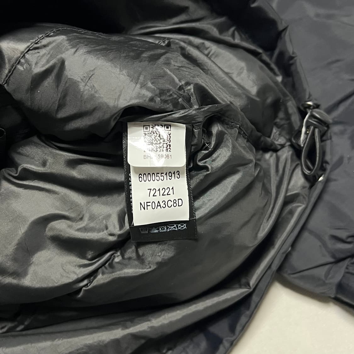 M 1996 노스페이스 700 눕시 블랙 패딩 상품이미지4