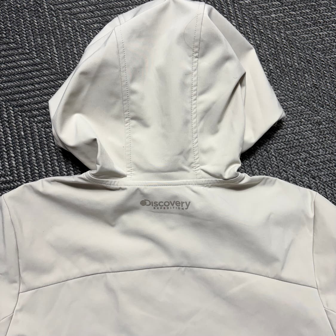 디스커버리 아이보리 후드 바람막이(85) 상품이미지4