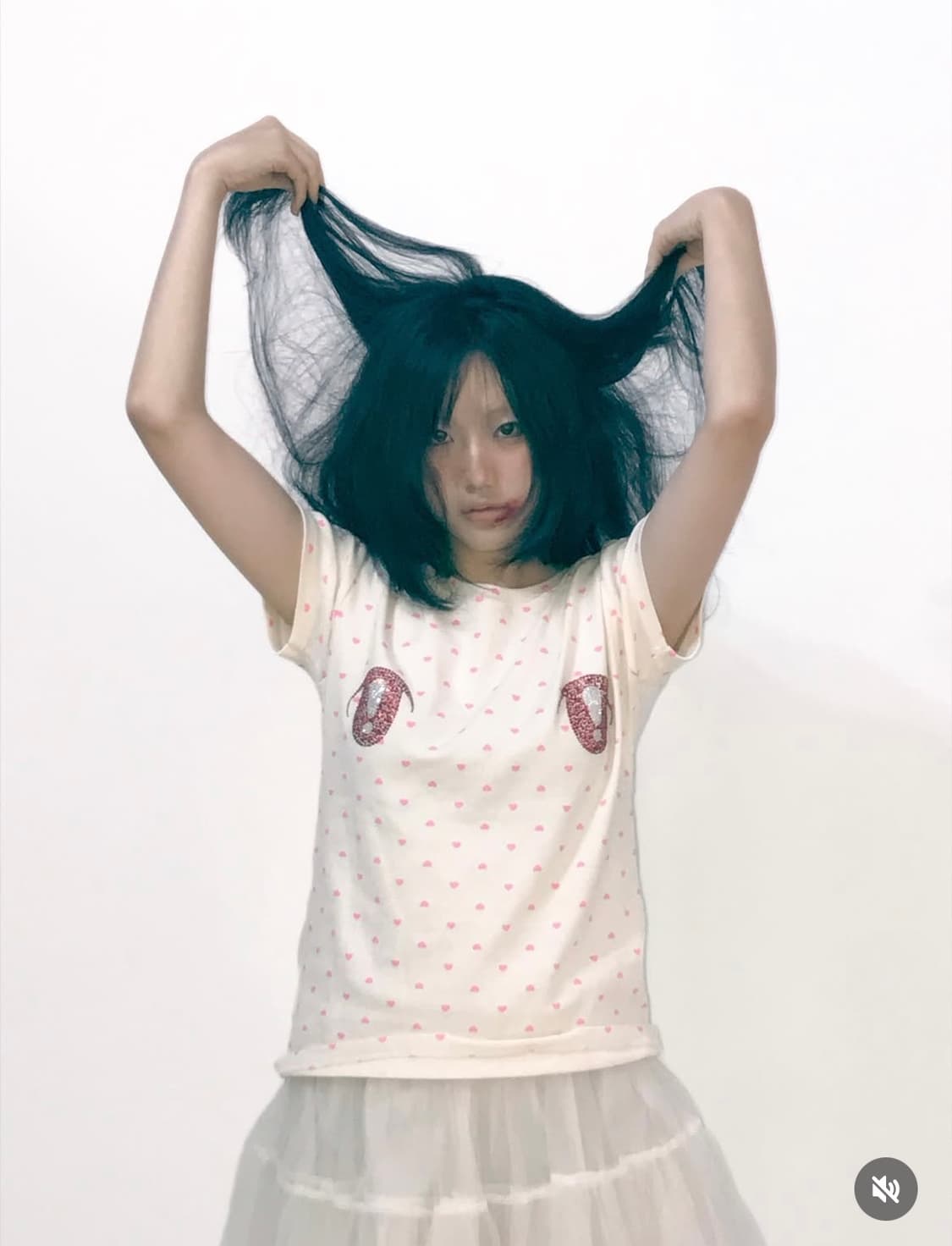 몽진존 eye t-shirt 상품이미지1