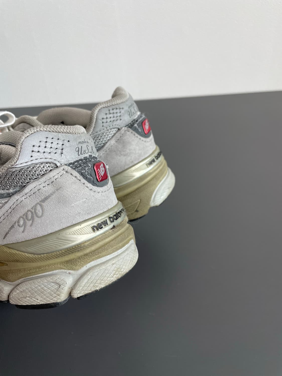 [230]뉴발란스v3990 그레이 상품이미지6