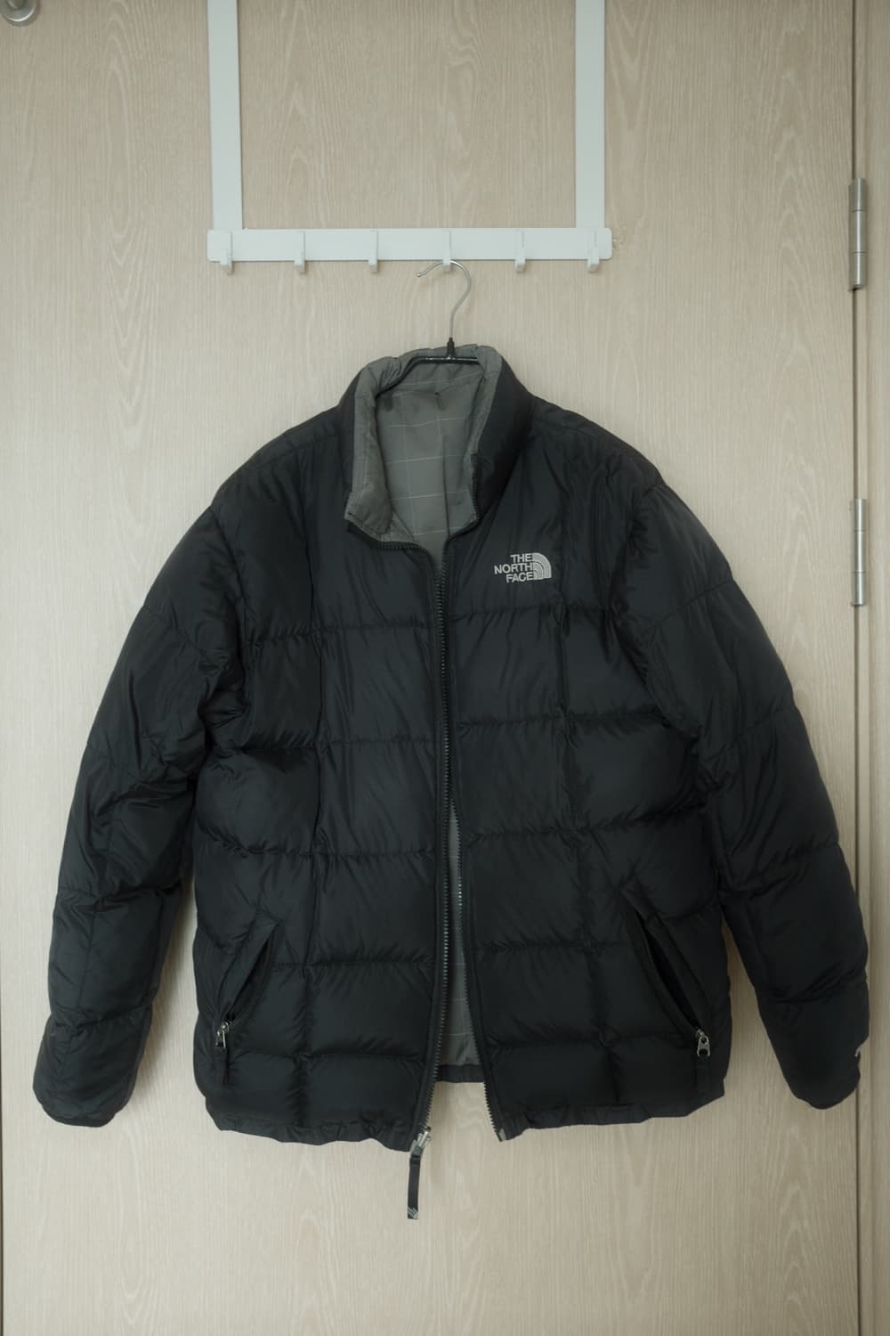 노스페이스 리버시블 패딩 블랙 상품이미지8