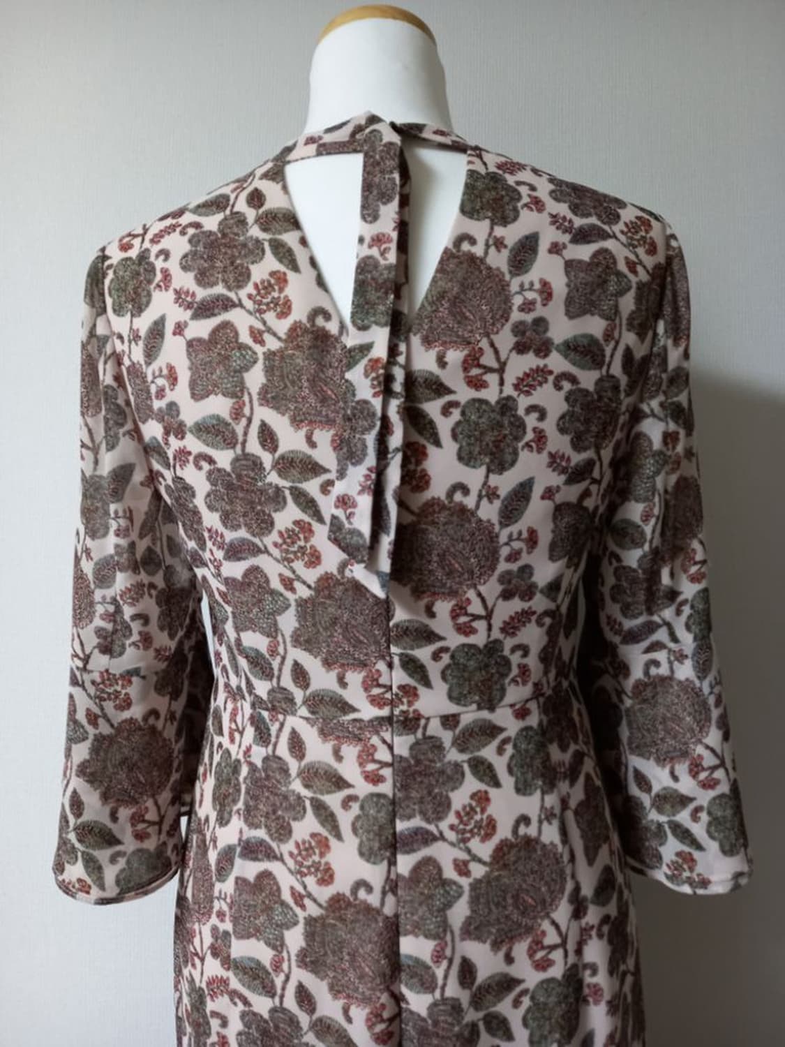 모조에스핀 원피스 상품이미지7