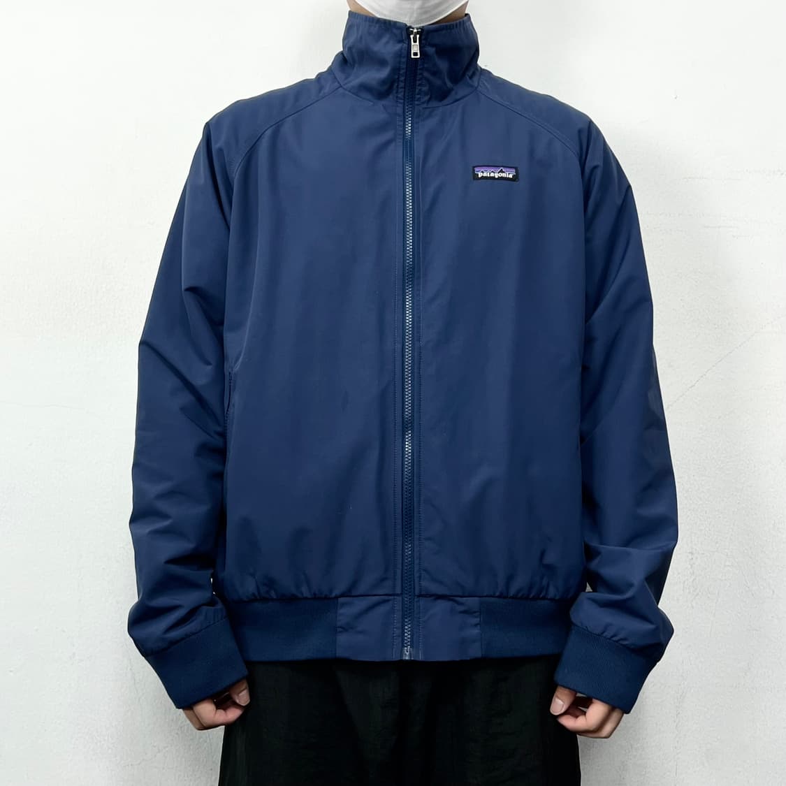파타고니아 로고 20ss 배기스 쉘 집업 자켓 상품이미지2