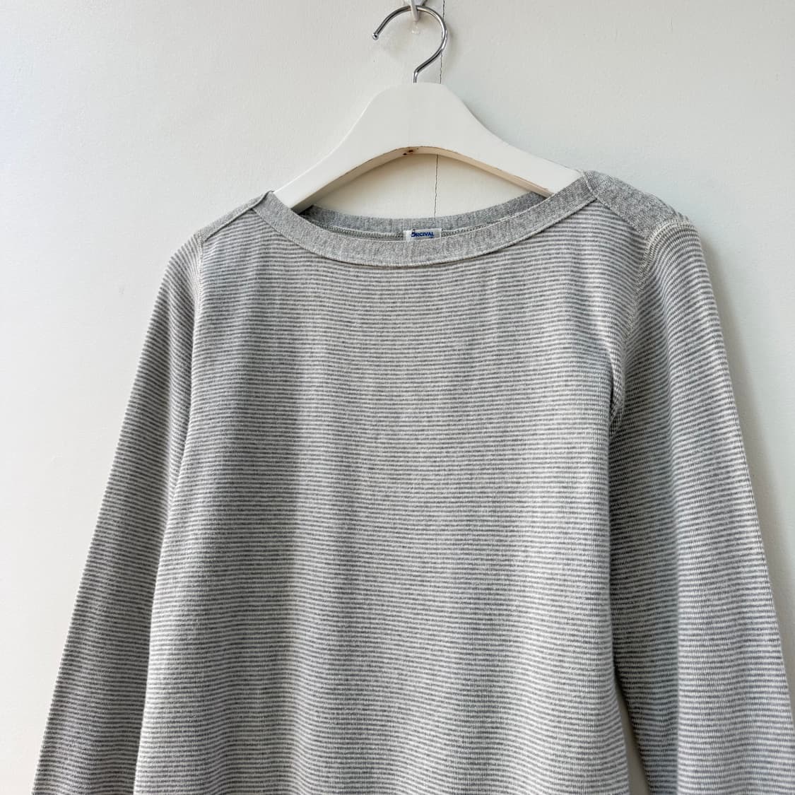 오르치발 스트라이프 보트넥 코튼 긴팔티셔츠 상품이미지3