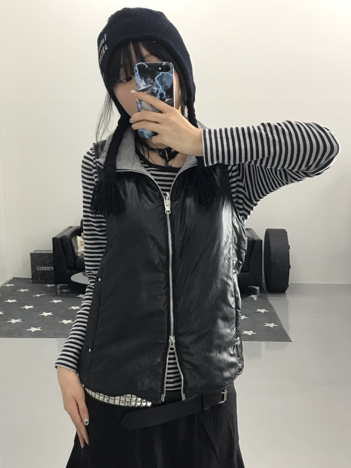 And A Poly Reversible Vest Jumper  상품이미지1