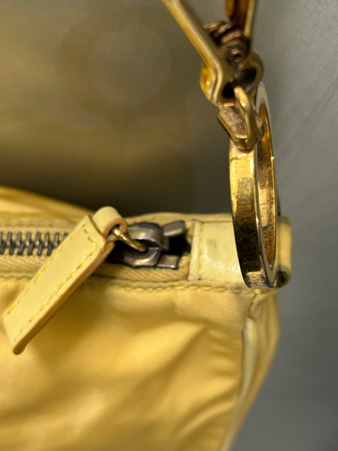 Prada 프라다 테수토 나일론 숄더백 상품이미지4