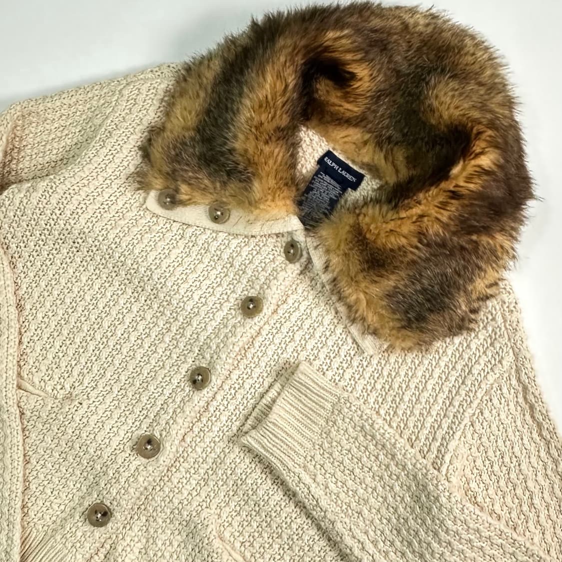 폴로 랄프로렌 퍼 카라 니트 가디건 상품이미지4