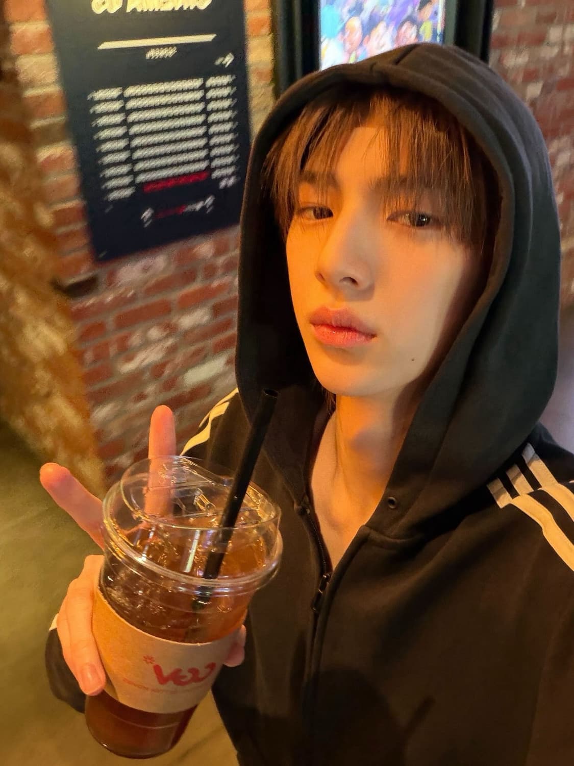 네고가능)코르티스 주훈 아디다스 후드집업😊 상품이미지1