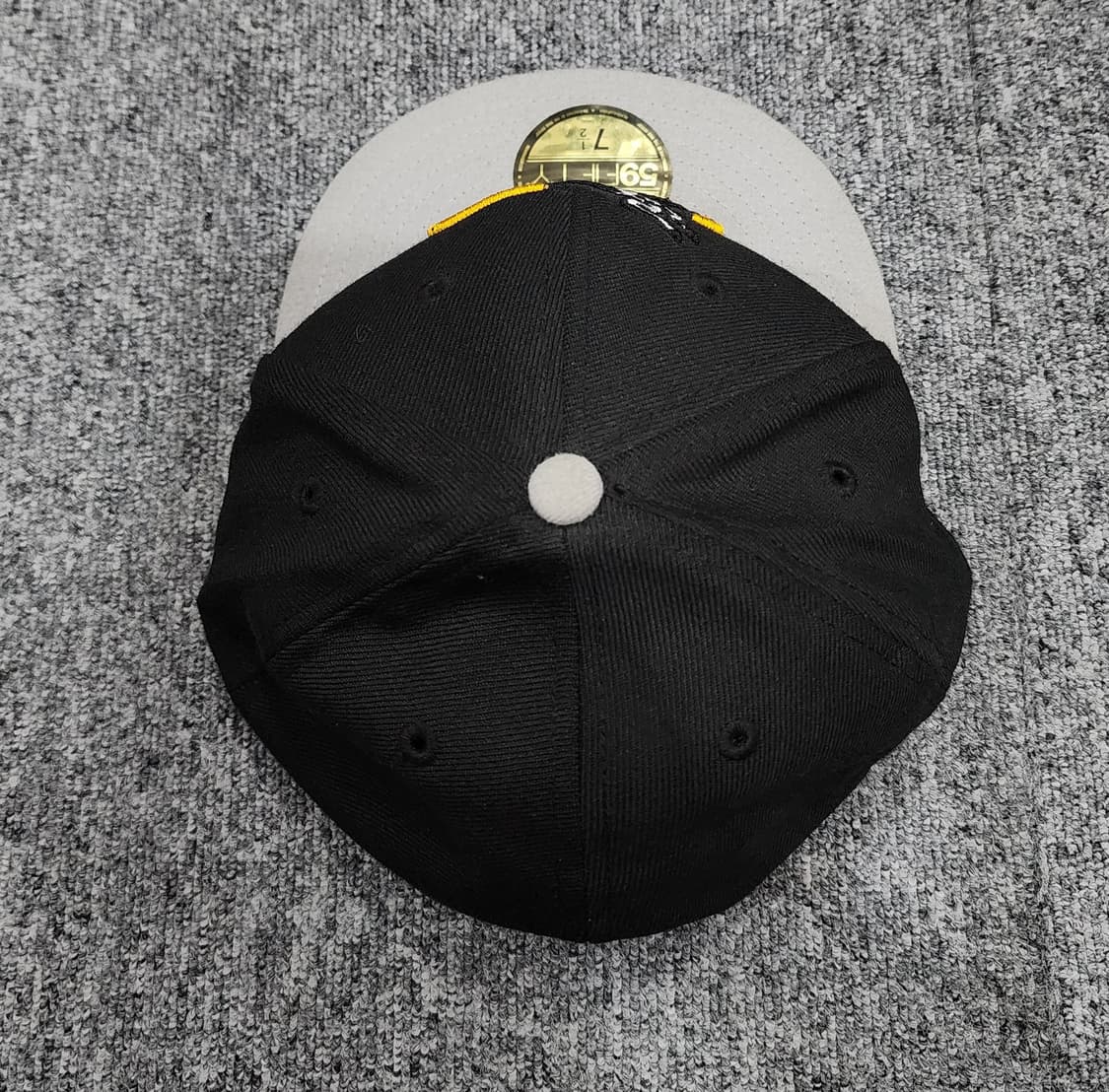 뉴에라 레벨8 스모킹 스컬 59FIFTY 스냅백 7 1/2 상품이미지5