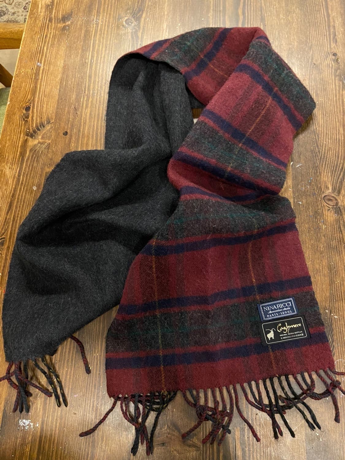 니나리치 캐시미어 투페이스 머플러  상품이미지1