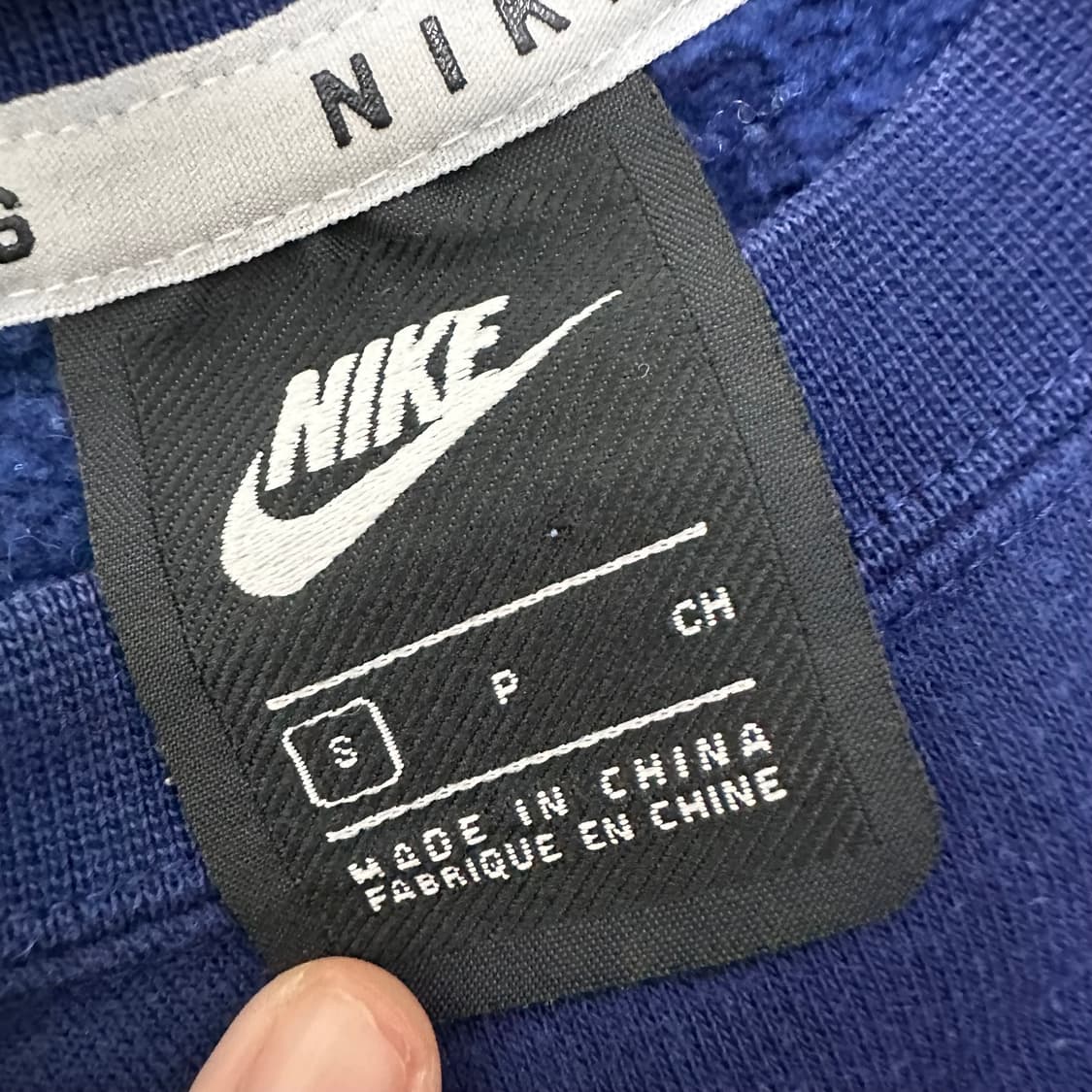 NIKE 나이키 여성 기모 맨투맨 S 상품이미지3