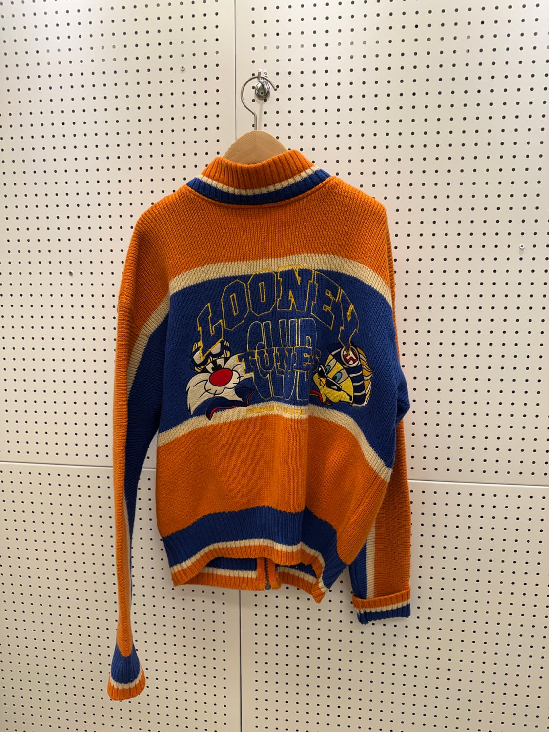 루니툰즈 캐릭터 니트 집업 가디건 U1124 상품이미지3