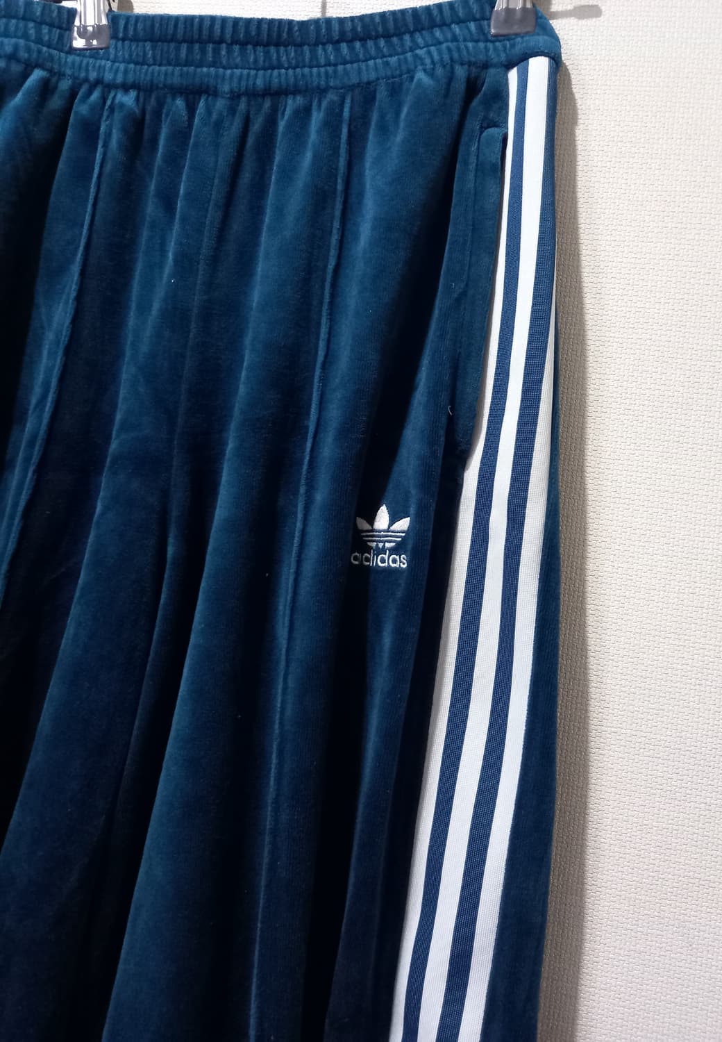아디다스 벨벳 청록 트레이닝바지 26~28인치 상품이미지2