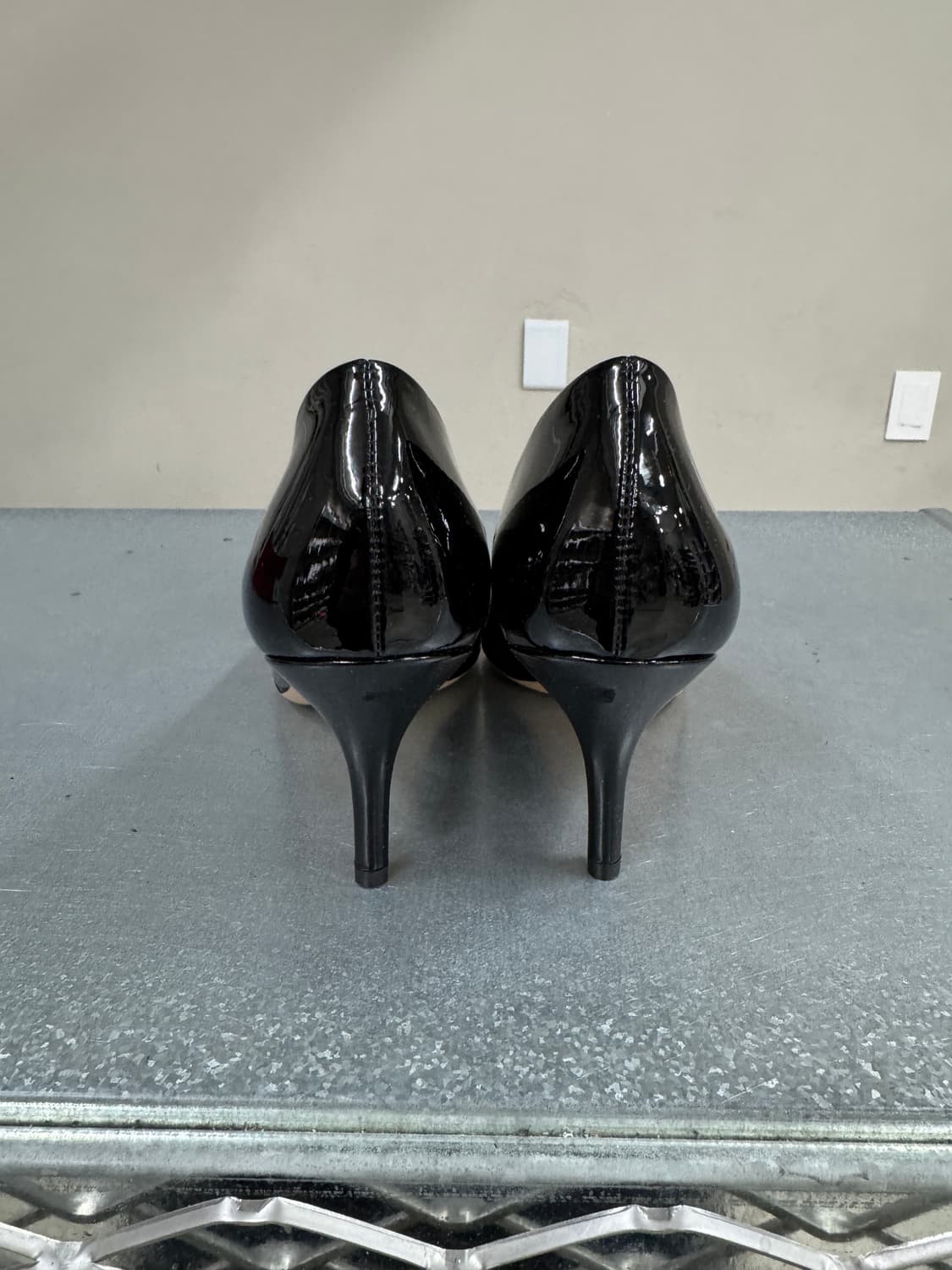 살바토레 페레가모 바라 펌프스 9(새상품) 상품이미지4