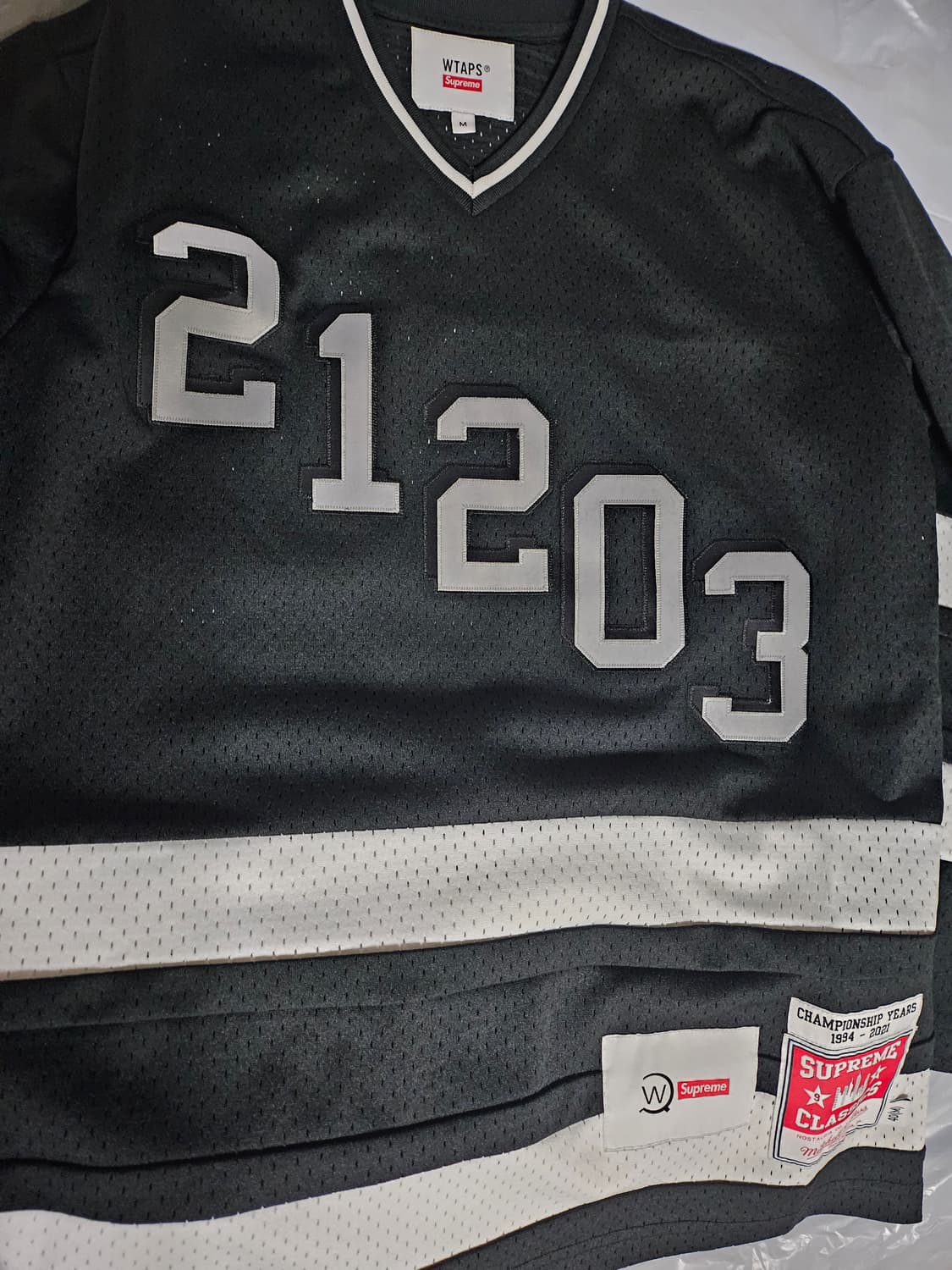 슈프림저지 더블탭스 미첼네스 하키 저지 블랙 상품이미지1