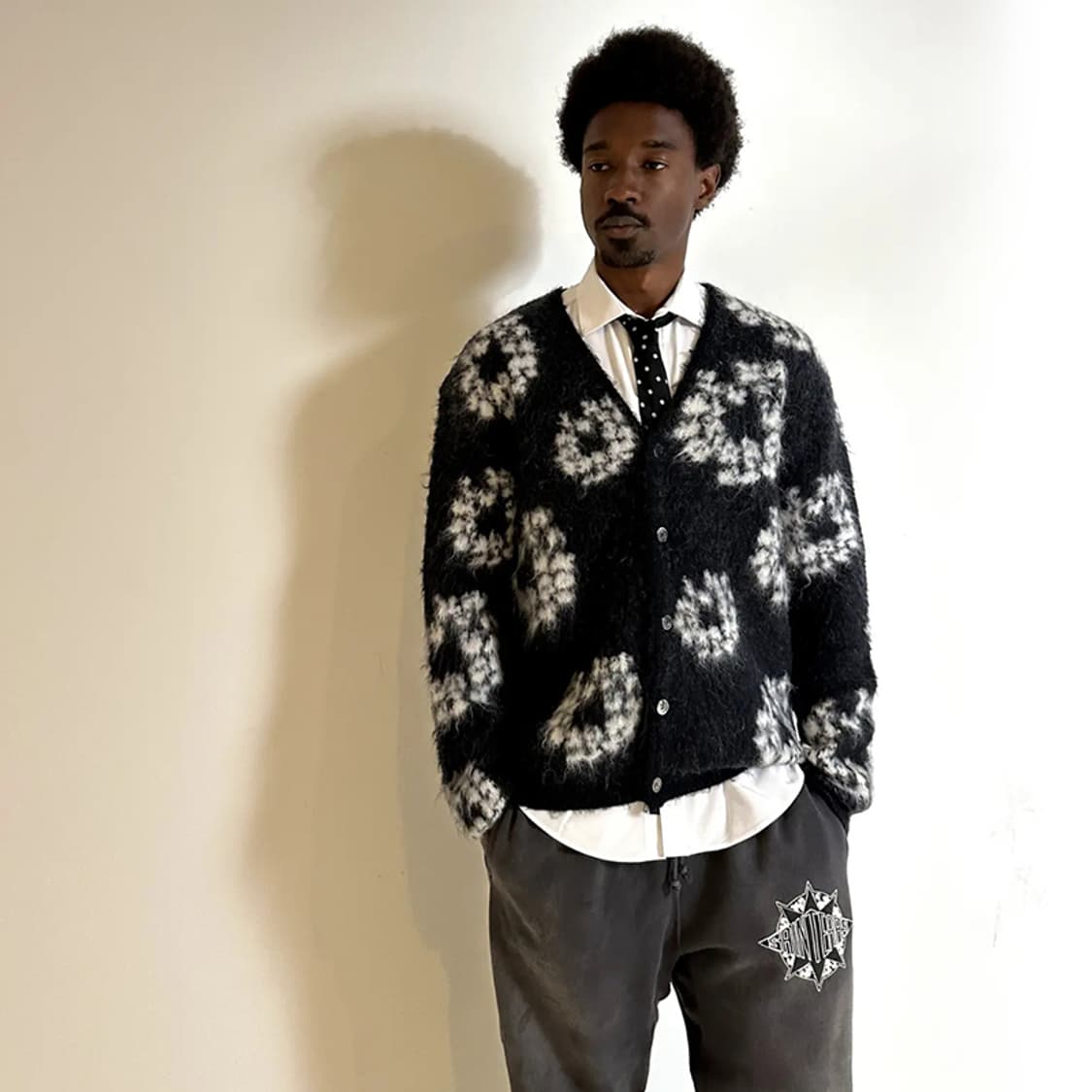 [L] 세인트미카엘 x 데님티얼스 모헤어 가디건 블랙 새제품 상품이미지8